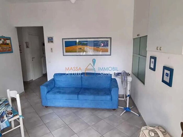 Appartamento quadrilocale in affitto in Via Venezia, Massa