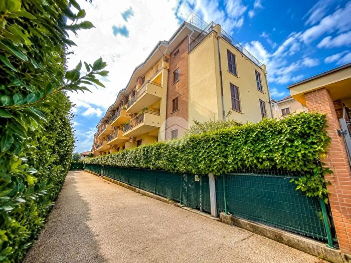Appartamento trilocale in vendita in Via Luigi Galvani, Cusano Milanino