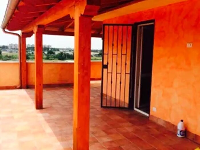 Appartamento bilocale in vendita in Via Esperide, Roma