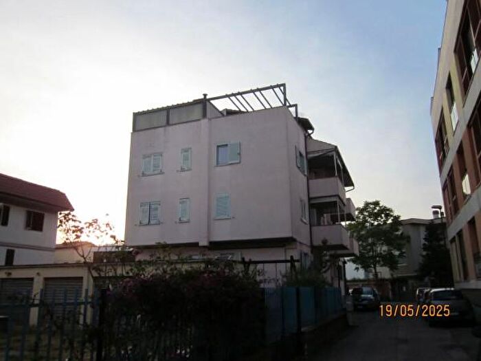 Appartamento trilocale in vendita in Via Monte Pertica, Grosseto