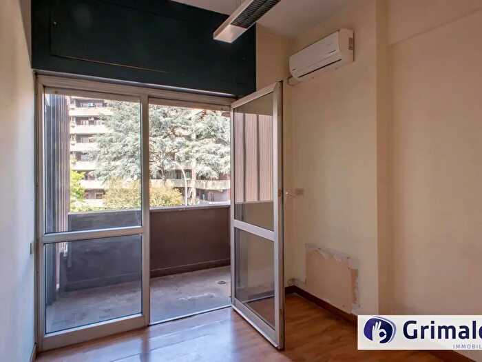 Appartamento trilocale in vendita in Via Riccardo Gigante, Roma