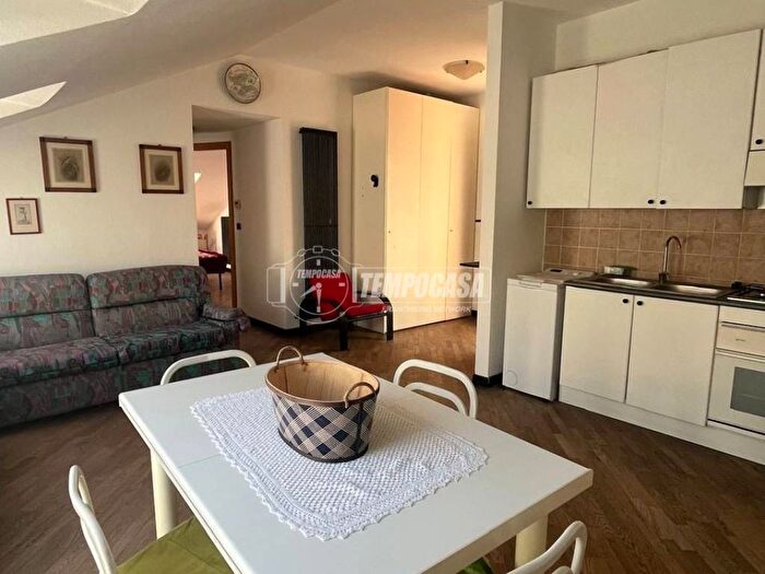 Appartamento trilocale in affitto in Centro, Sestri Levante
