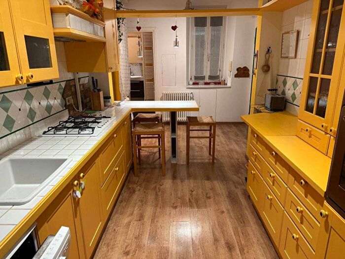 Case in Vendita e in Affitto - 2