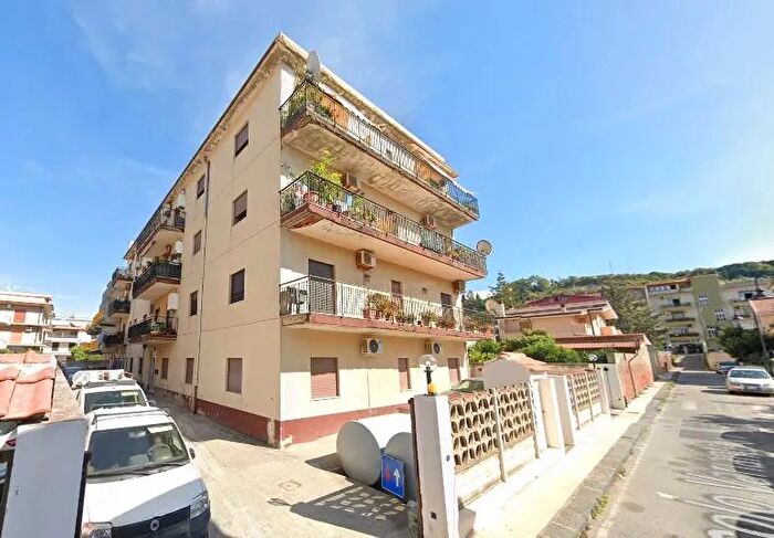 Appartamento quadrilocale in vendita in Via Martin Luther King Rometta, Rometta