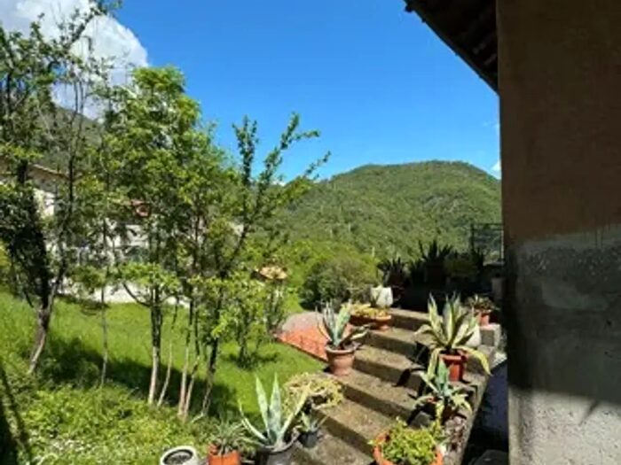 Appartamento bilocale in vendita in Via per Barna, Plesio