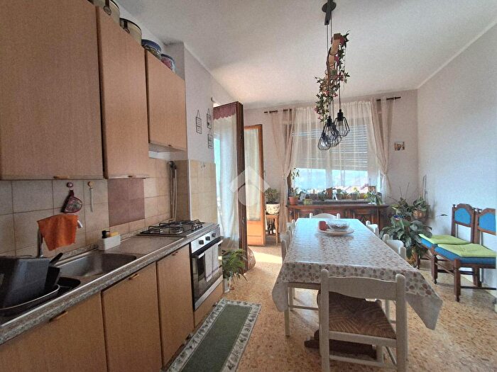 Appartamento trilocale in vendita in Via Remmert, Cirie