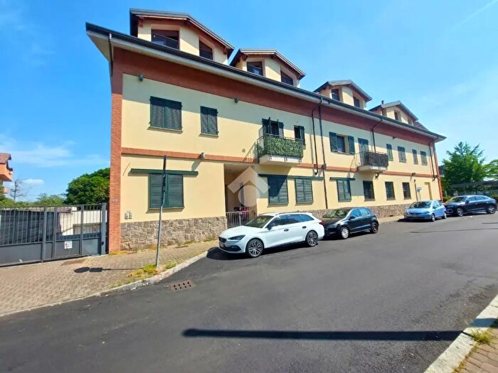 Appartamento bilocale in vendita in Via Maggio, Vittuone