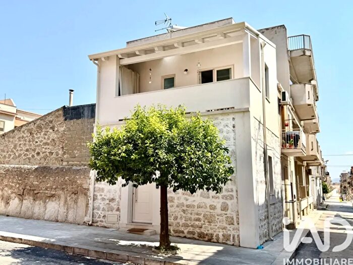 Casa bilocale in vendita in Via Vincenzo Bellini, Rosolini