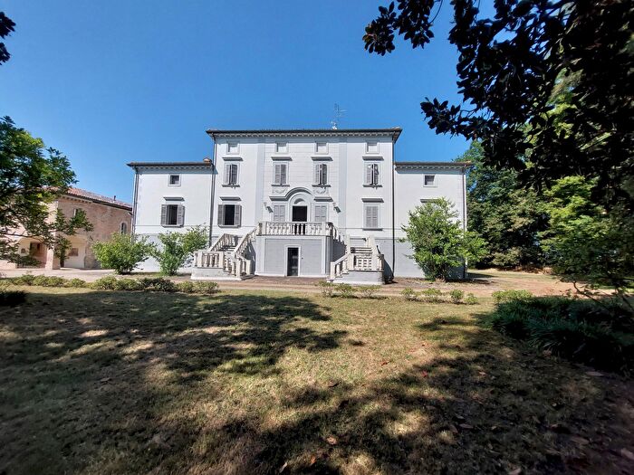 Casa monolocale in vendita in Via Reggiana, Imola