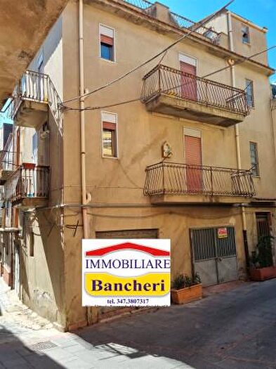 Casa trilocale in vendita in Via Cannoli, San Cataldo