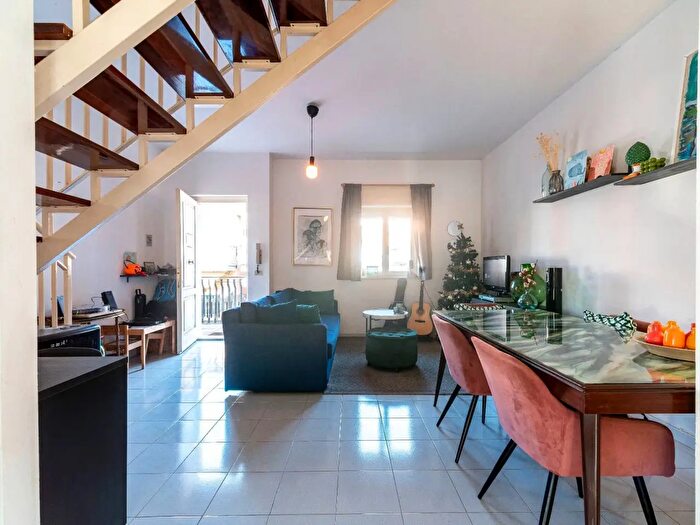 Casa quadrilocale in vendita in Via Marco Polo, Riposto