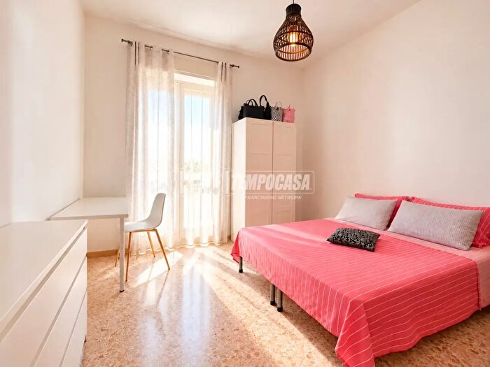 Appartamento quadrilocale in vendita in Via Gaetano Donizetti, Cagliari