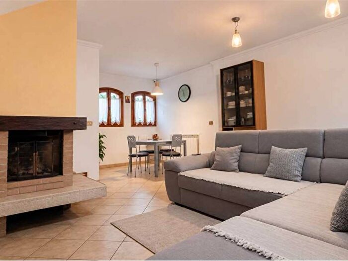 Appartamento con 6 locali in affitto in via miranese, Mestre, Venezia