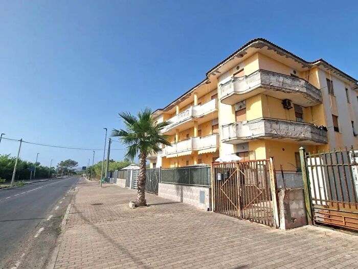 Appartamento trilocale in vendita in Castel Volturno