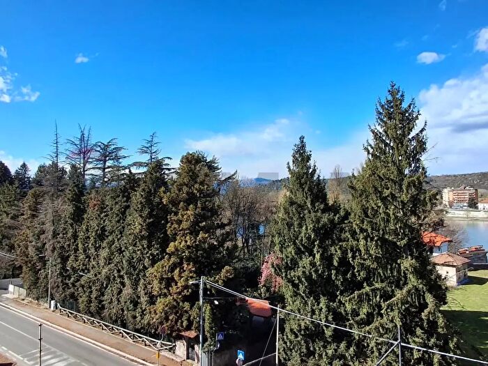 Appartamento quadrilocale in vendita in Via Prati, Castelletto Sopra Ticino