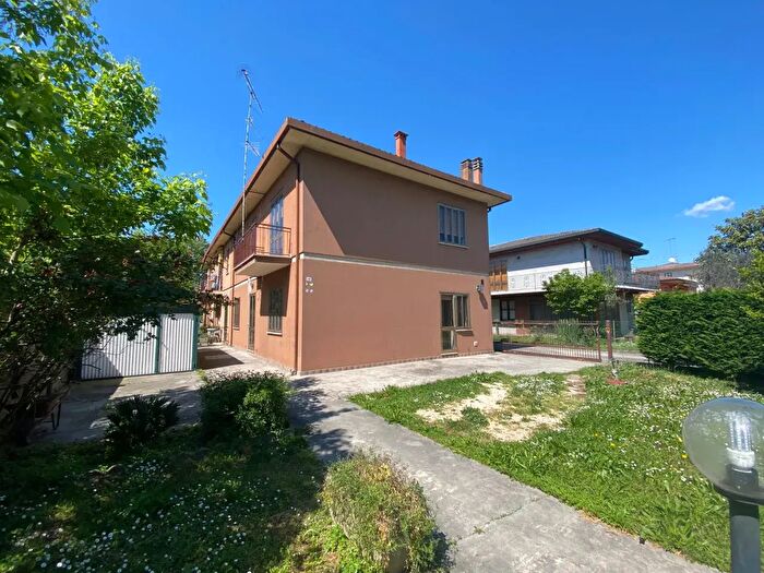 Casa con 7 locali in vendita in Via Porta Valesella, Monselice