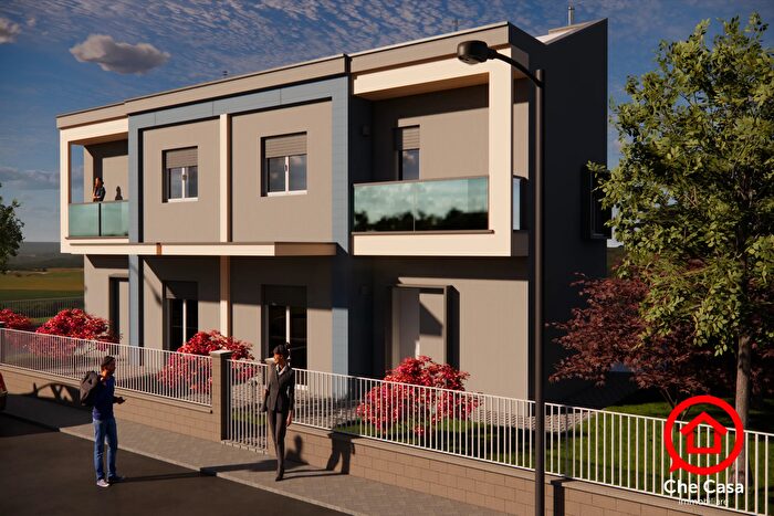 Casa con 7 locali in vendita in Via Boscone, Cesena