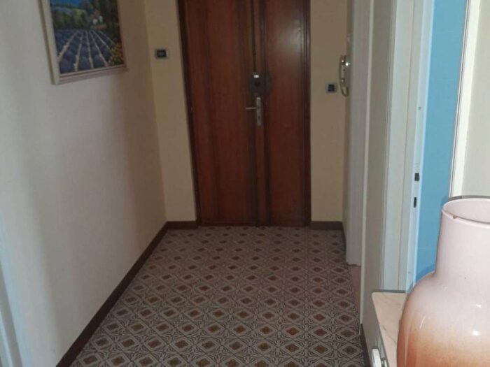 Appartamento trilocale in affitto in Via Salita Monfieis, Centro, Demonte