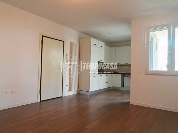 Appartamento trilocale in vendita in Via Palestro, Fano