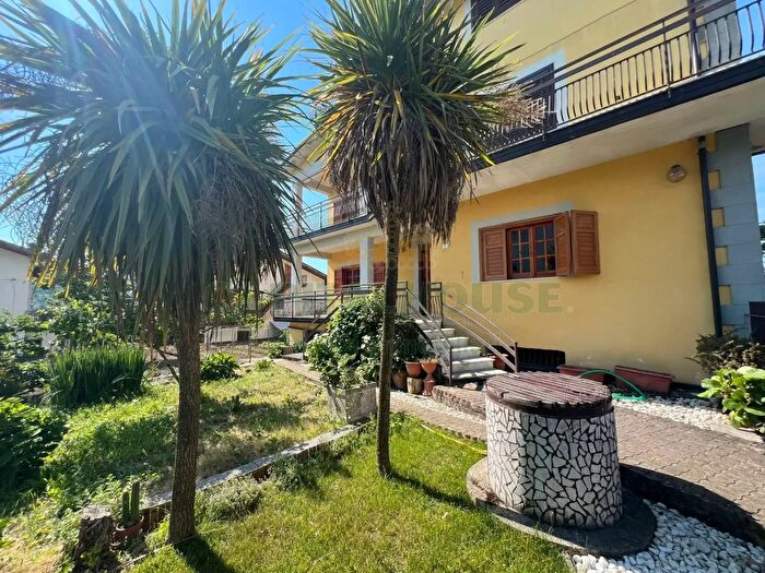 Casa trilocale in vendita in Via Santa Lucia, Montefredane