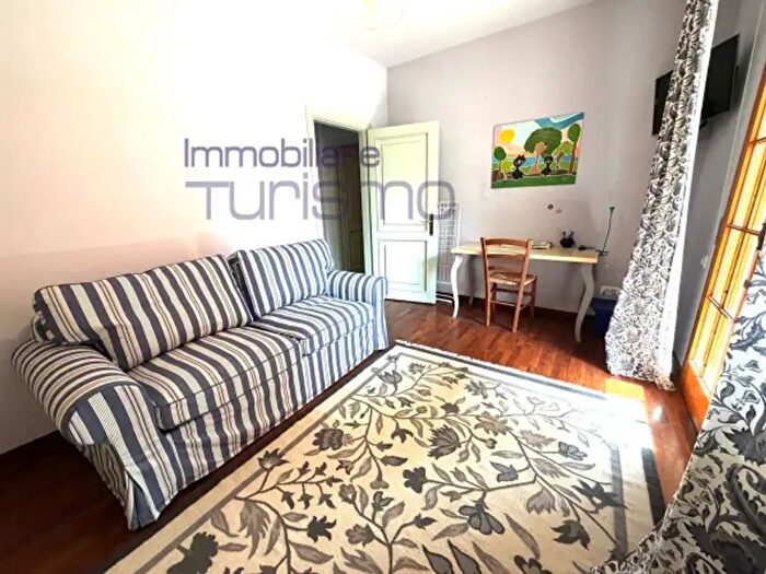 Appartamento con 5 locali in vendita in Riccione