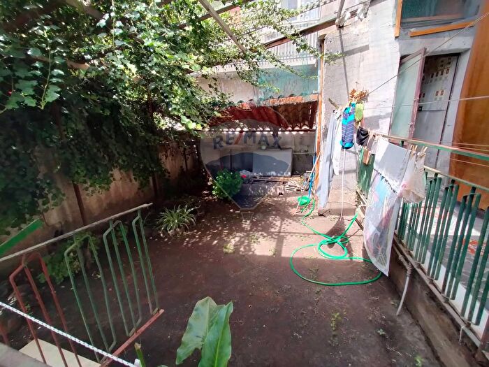 Appartamento con 5 locali in vendita in Via XIV Traversa, Belpasso