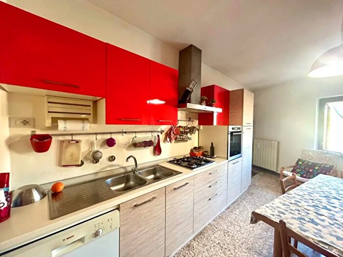 Casa con 7 locali in vendita in Santa Colomba Si, Monteriggioni