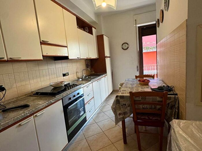 Appartamento trilocale in affitto in Traversa Via Filippo Turati, Centro, Vibo Valentia