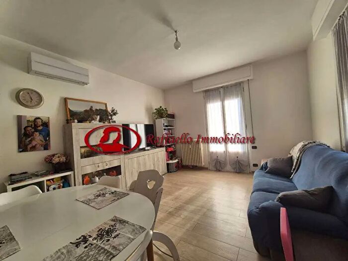 Appartamento quadrilocale in vendita in Via Unione Sovietica, Firenze