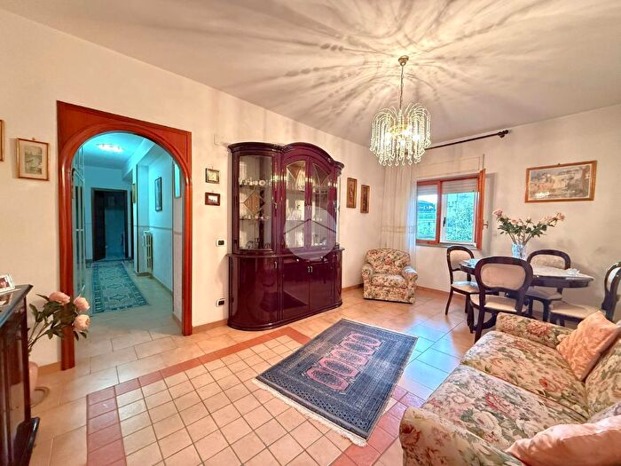 Appartamento quadrilocale in vendita in Via Marcopolo, Volla