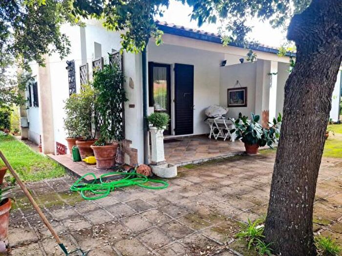 Appartamento con 6 locali in vendita in Piombino