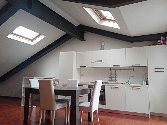 Casa bilocale in affitto in Porta Venezia, Milano