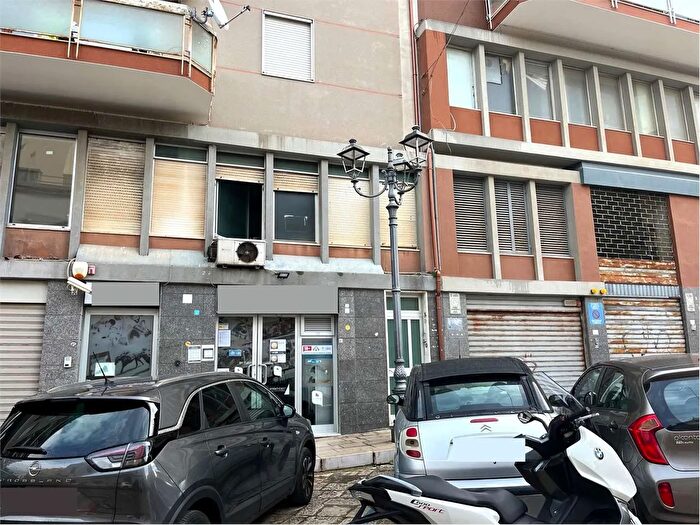 Appartamento trilocale in vendita in Brindisi