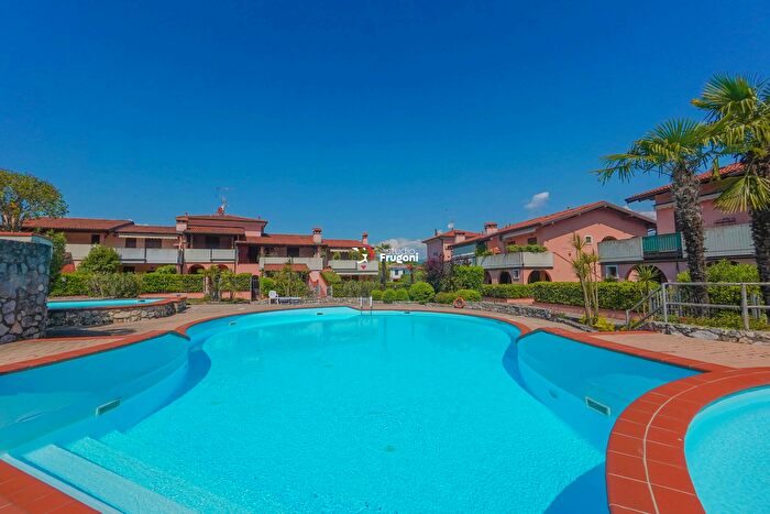 Appartamento bilocale in vendita in Via Belvedere, Manerba Del Garda