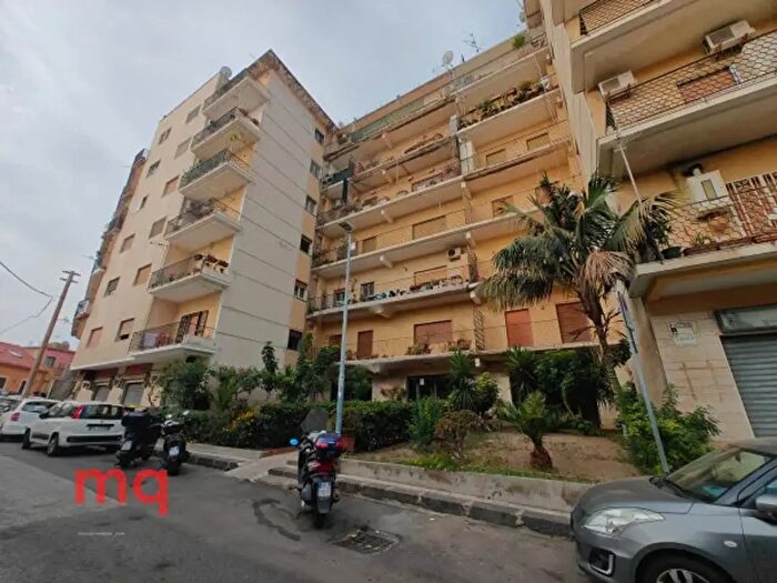 Appartamento quadrilocale in vendita in Via Noviziato Casazza, Messina