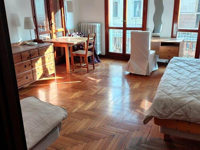 Appartamento quadrilocale in affitto in Riviera dei Ponti Romani, Piazze Duomo, Padova