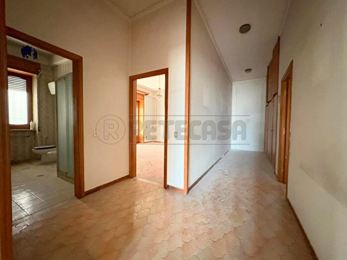 Appartamento quadrilocale in vendita in Via Madonna della Libera, Marcianise