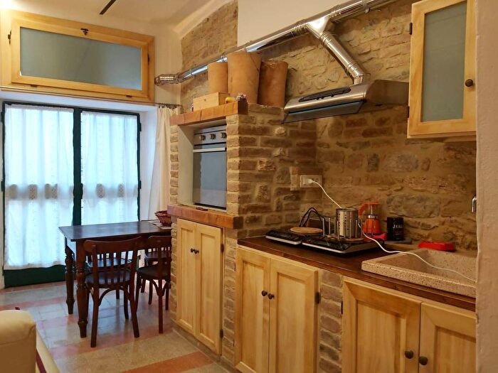 Appartamento bilocale in affitto in Via della Siepe, Centro Storico, Perugia