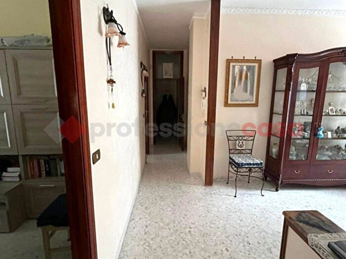 Appartamento quadrilocale in vendita in via lombardia, San Paolo, Bari