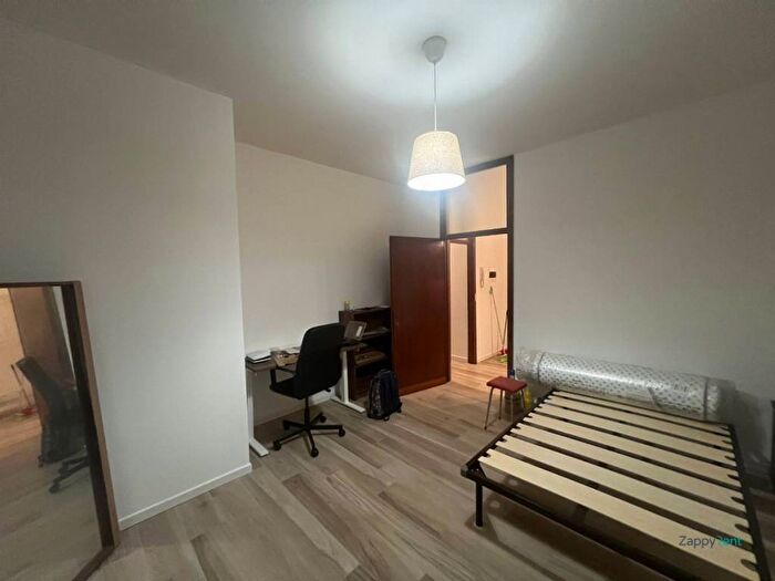 Appartamento quadrilocale in affitto in Via Ugo Ojetti, Gallaratese, Milano