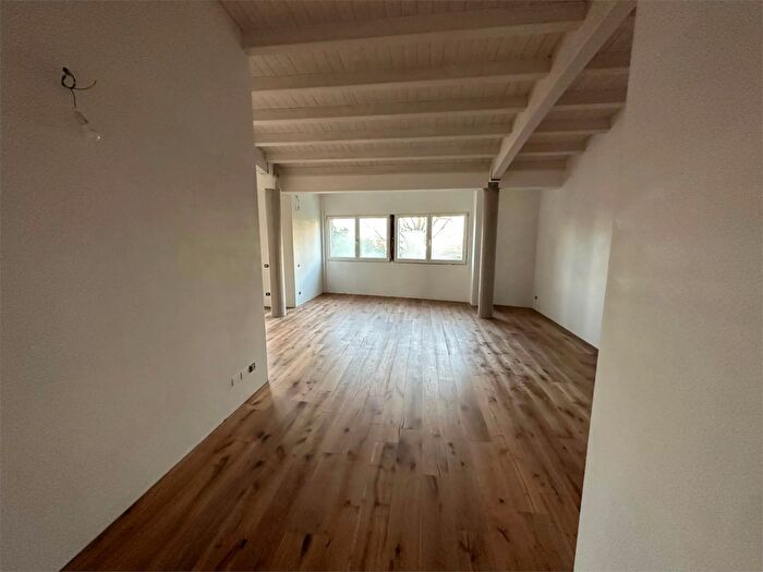 Appartamento quadrilocale in vendita in Treviso