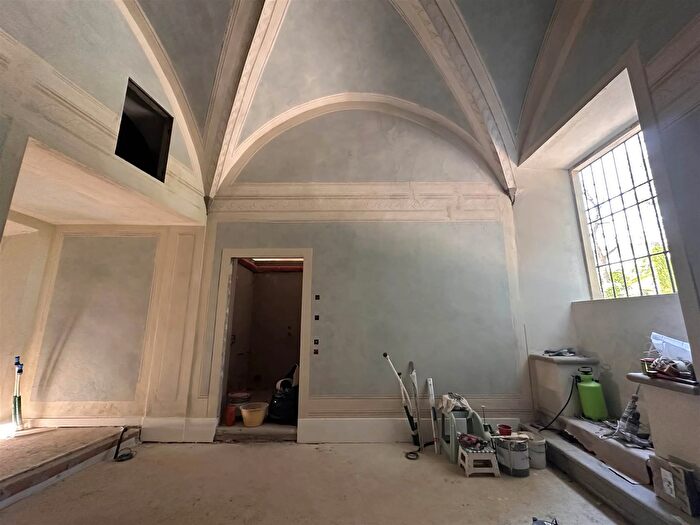 Appartamento con 6 locali in vendita in Fiesole, Firenze