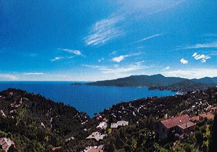 Casa quadrilocale in vendita in Zoagli