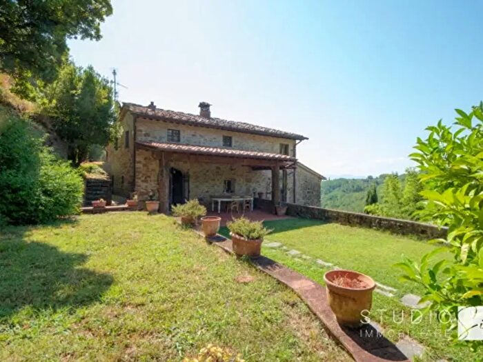 Casa con 5 locali in vendita in Via Nuova di Campiglio, Pistoia