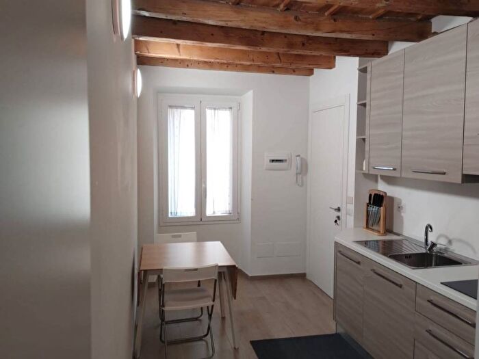 Appartamento monolocale in affitto in Corso Como, Garibaldi Corso Como, Milano