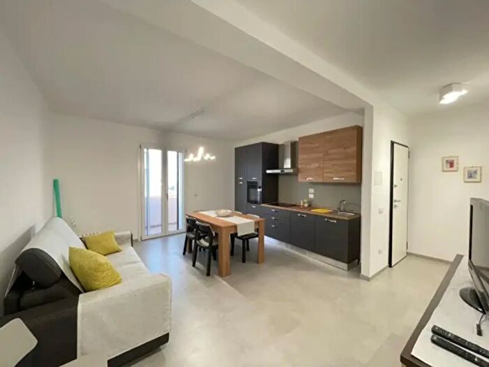 Appartamento trilocale in vendita in Via Gaetano Donizetti, Melendugno