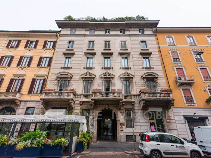 Appartamento bilocale in affitto in VIA SAN MARCO, Moscova, Milano