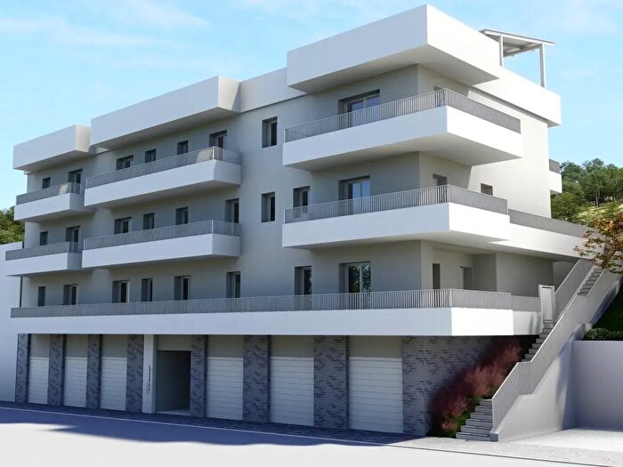Appartamento quadrilocale in vendita in Offida