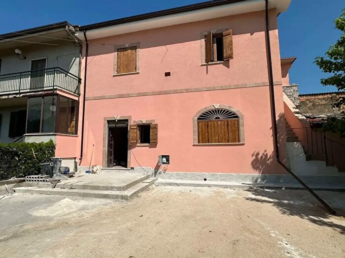 Appartamento con 6 locali in vendita in Segni