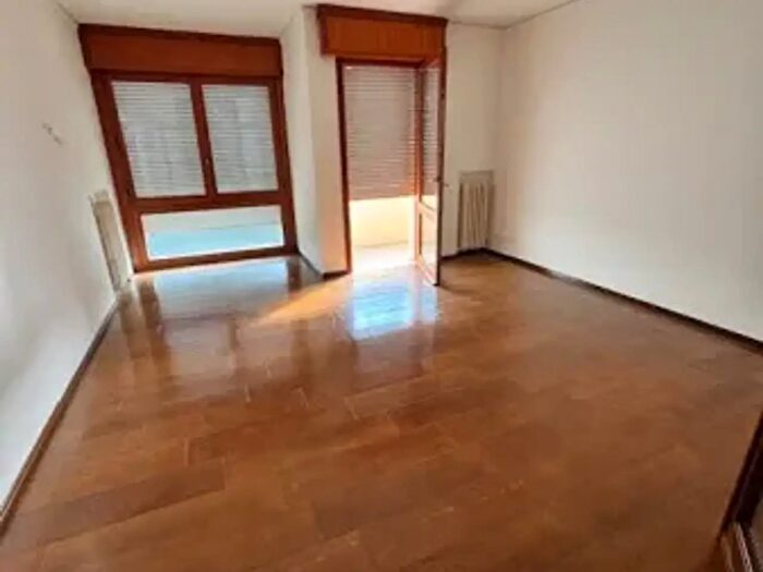 Appartamento con 5 locali in vendita in Via Nazioni Unite, Abano Terme